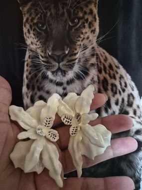 Cream Floral Statement Drop Earrings